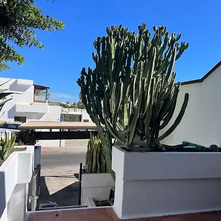 Apartmán Paradise Playa Chica Con Terraza A 100m Del Mar *